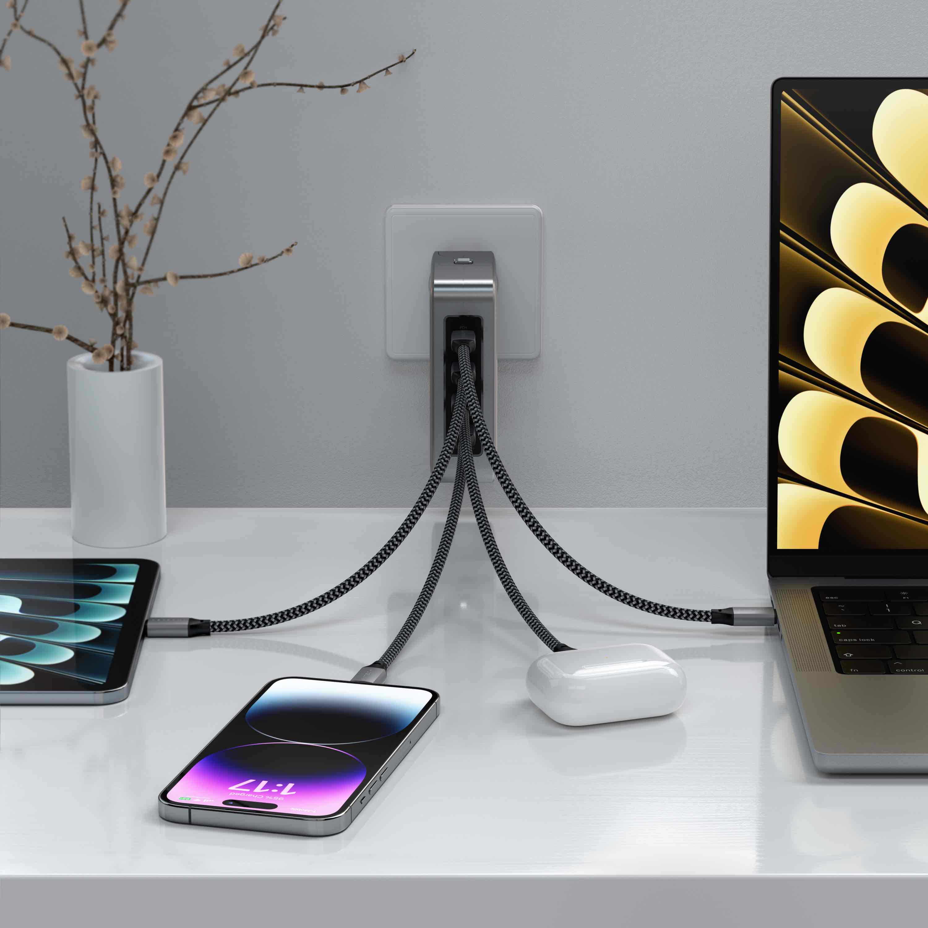 Punjač SATECHI Travel Charger 145W USB-C 4-Port (4x USB-C PD, UK-EU-AU-US adapter & mrežasta torbica uključeni) - Space Grey-1