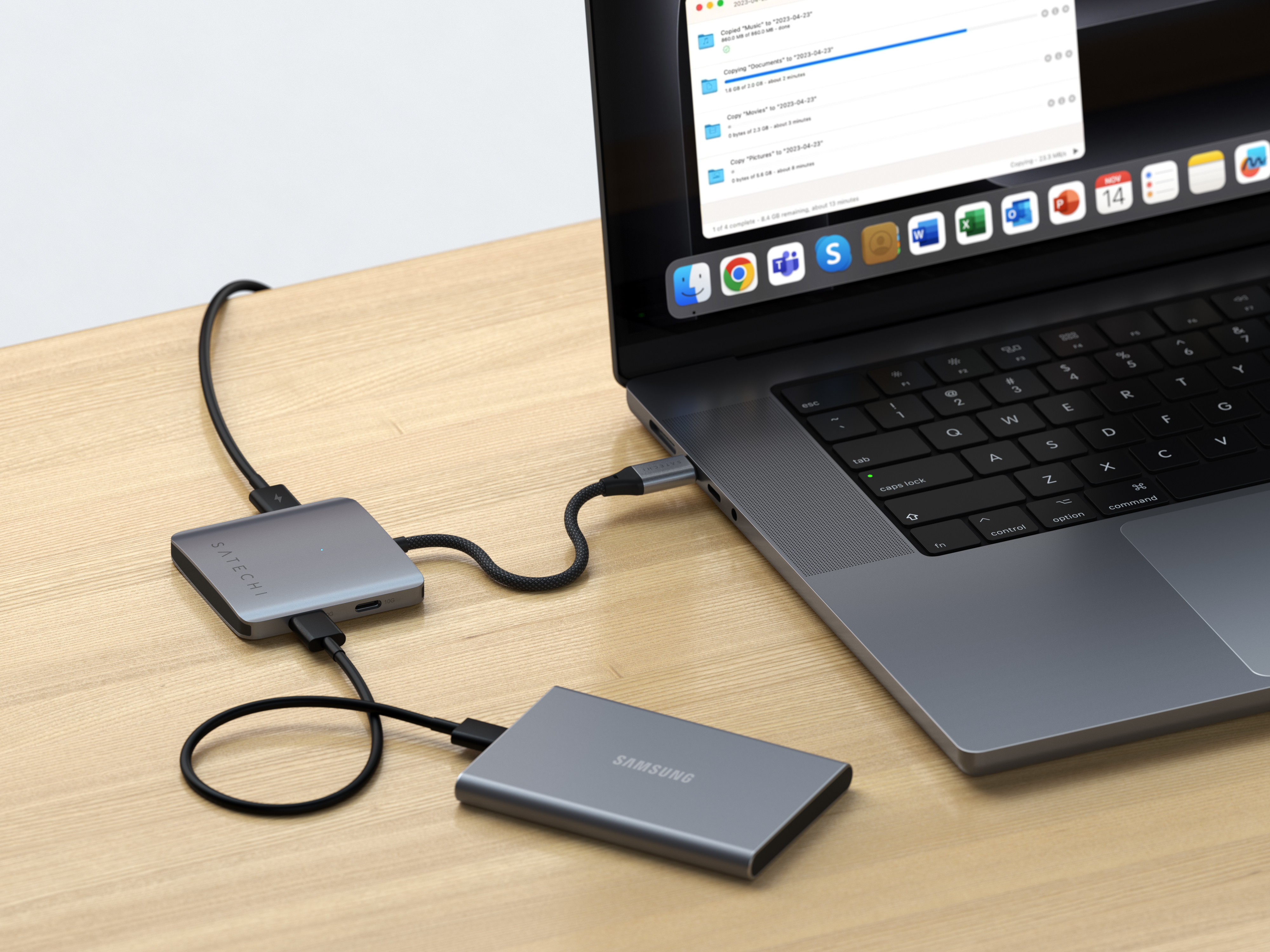 USB-C Hub SATECHI 4-Port s PD - Space Gray-6