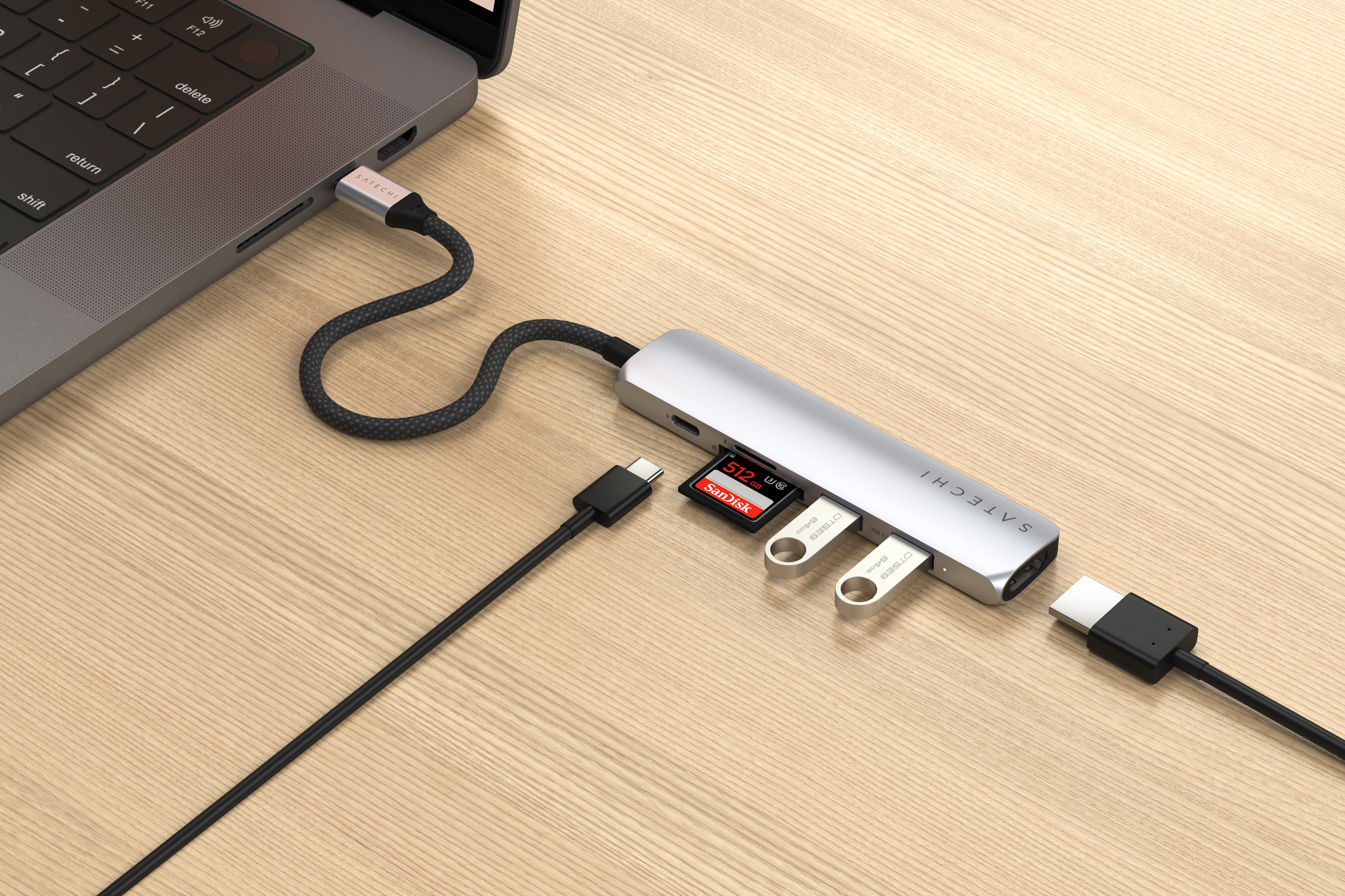 USB-C Multiport Adapter SATECHI 6-in-1 - Srebrni-2