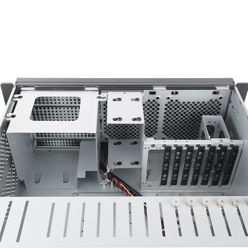 Kućište za server Chieftec 4U (UNC-409S-B-OP)-7