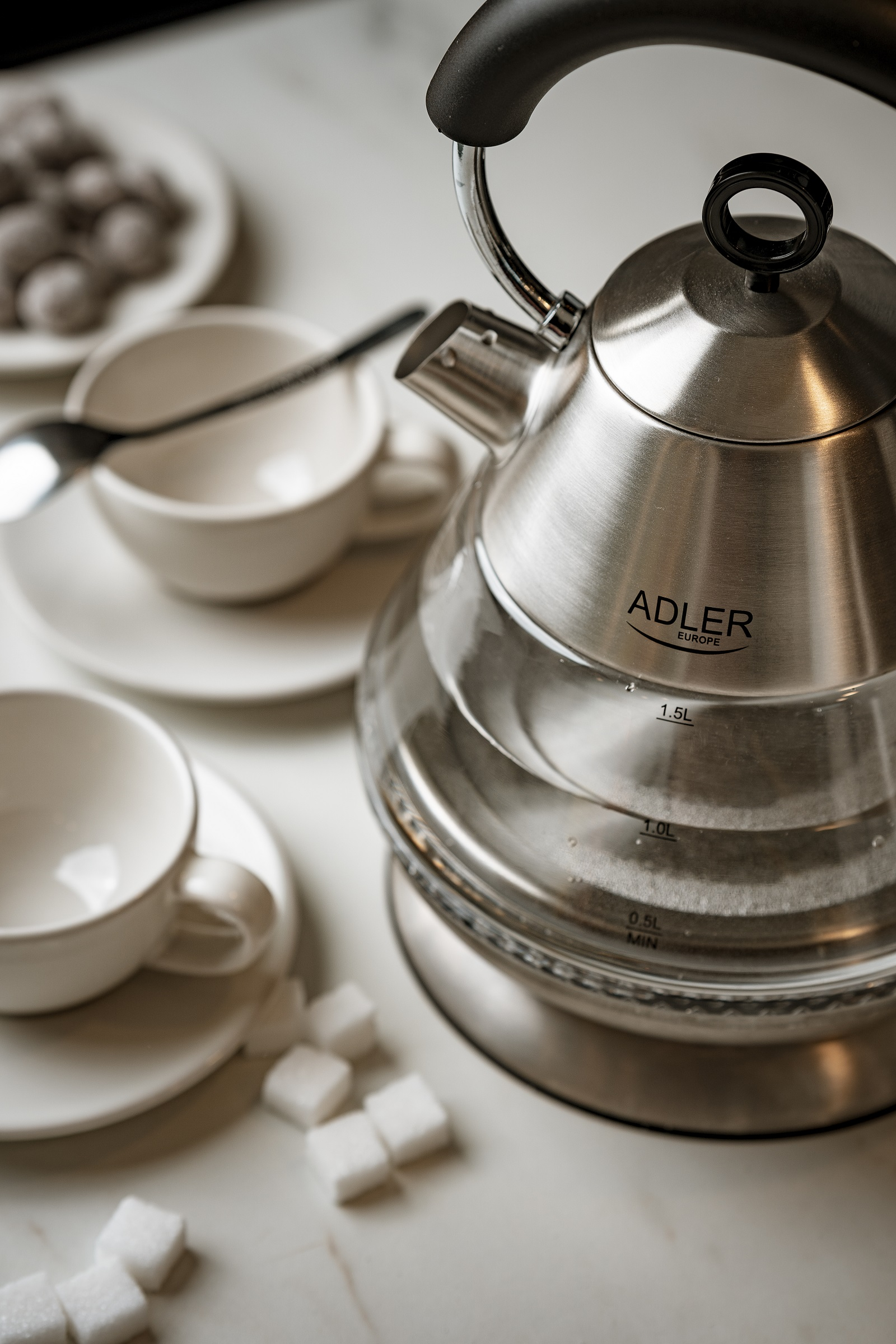 Kuhalo za vodu ADLER STRIX (1.5 L)-3