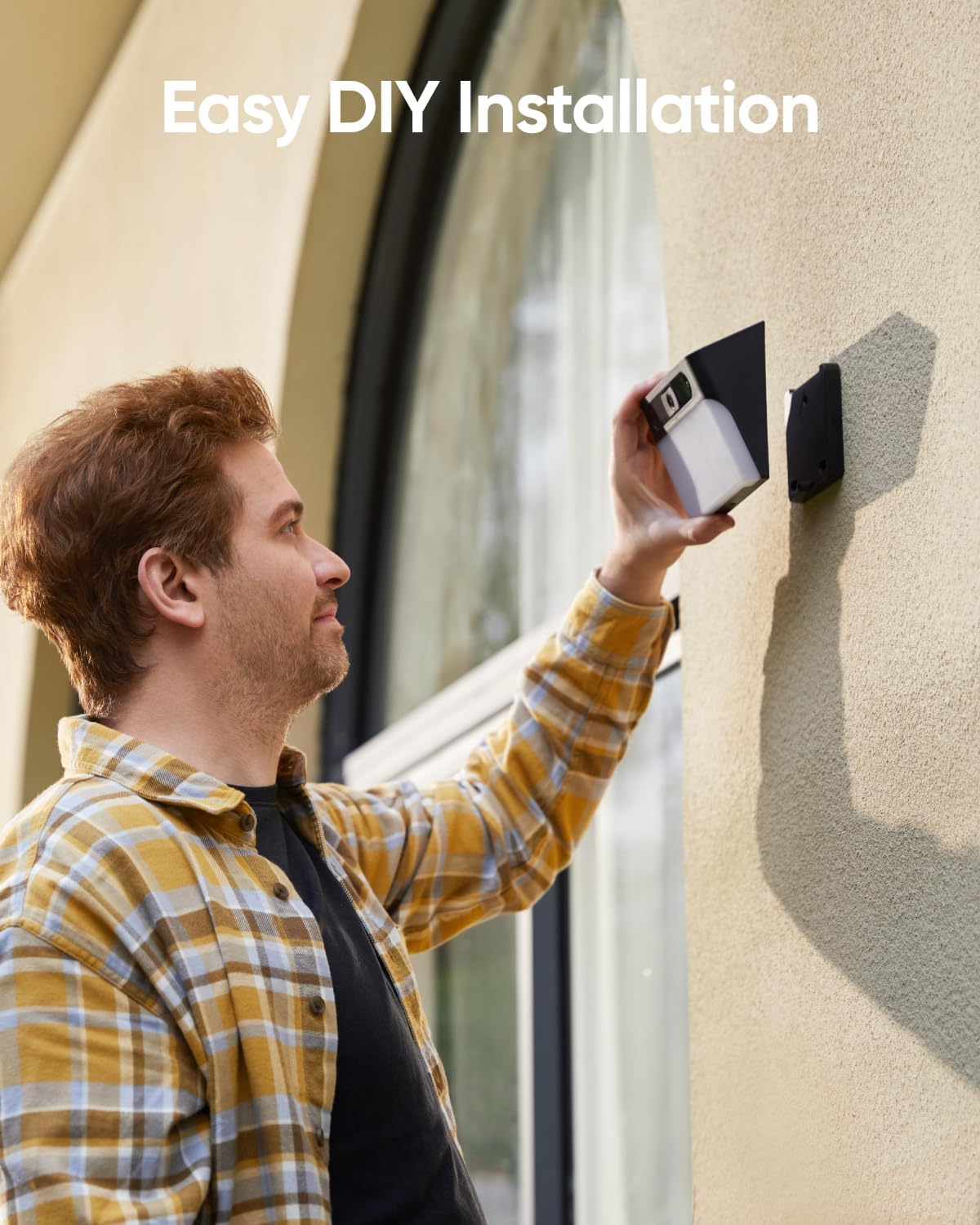 Solarna vanjska kamera s ugrađenom svjetiljkom ANKER Eufy Security S120 (2K HD, bežična, detekcija pokreta, dvosmjerna audio komunikacija, 300 lumena)-6