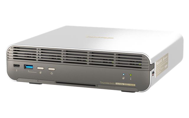 NASbook QNAP TBS-H574TX Thunderbolt 4 (Intel Core, ZFS, QuTS, 4x SSD)-6