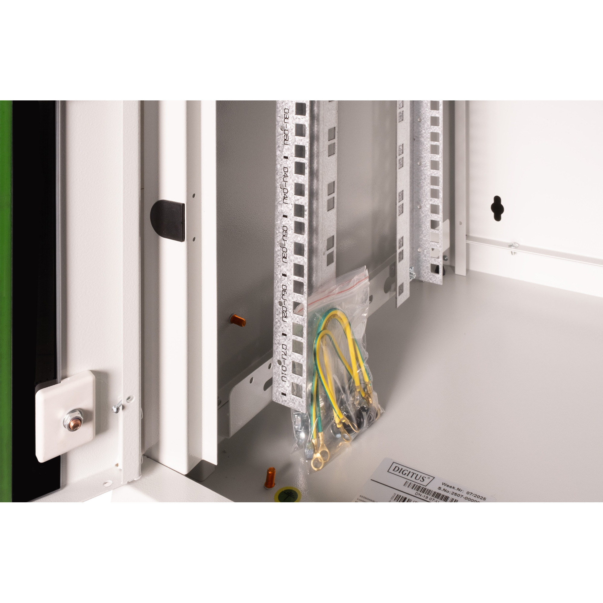 Ormar DIGITUS SoHoline DN-19 07-U (7U)-7