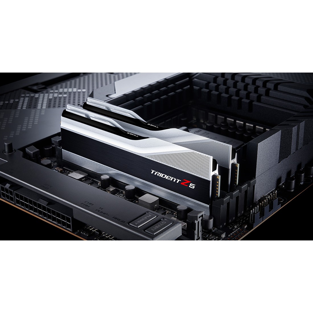Memorija G.SKILL Trident Z5 DDR5 (32 GB 2 x 16 GB, DIMM 288-pin, 6000 MHz / PC5-48000, unbuffered)-8