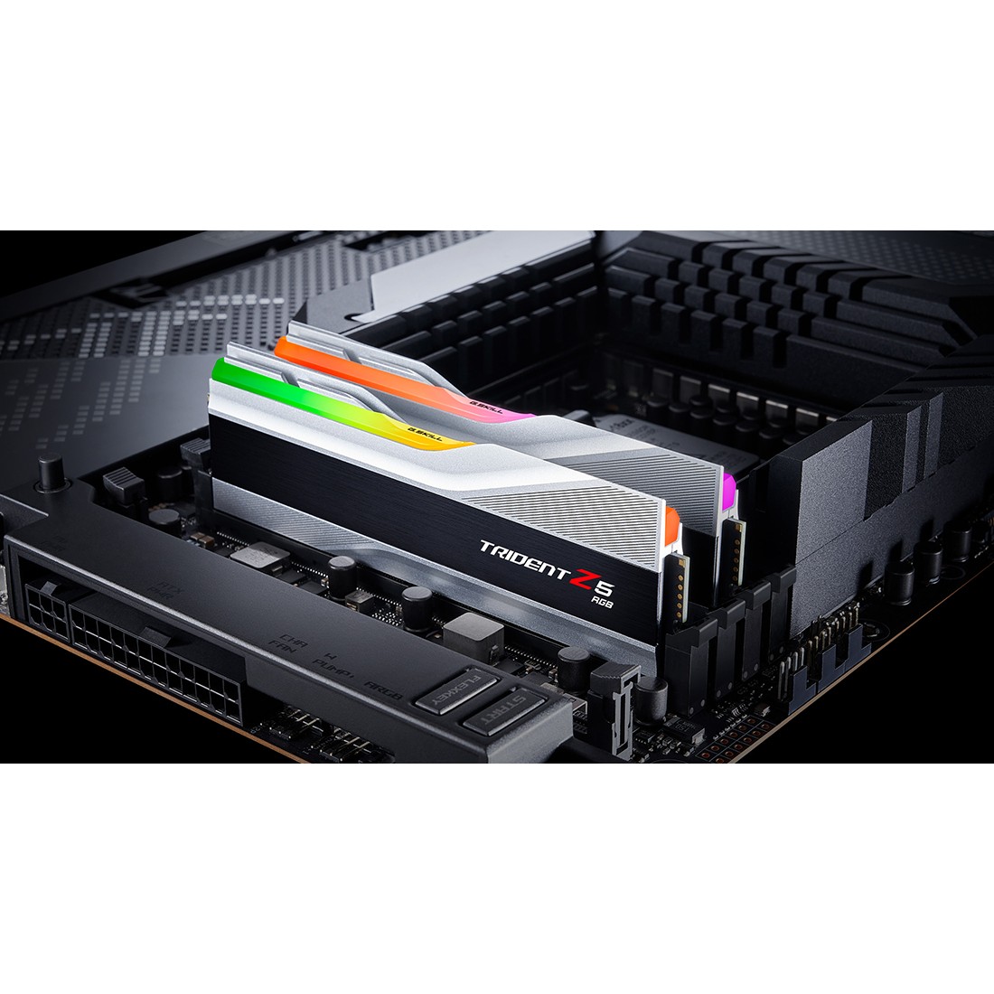 RAM G.SKILL Trident Z5 RGB (DDR5, 32 GB 2 x 16 GB, 5600 MHz, DIMM 288-pin, unbuffered)-13