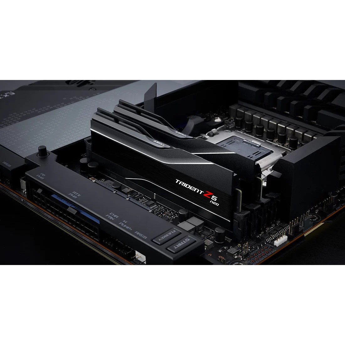Memorija G.SKILL Trident Z5 Neo (DDR5, kit, 32 GB: 2 x 16 GB, DIMM 288-pin, 6000 MHz / PC5-48000, unbuffered)-5
