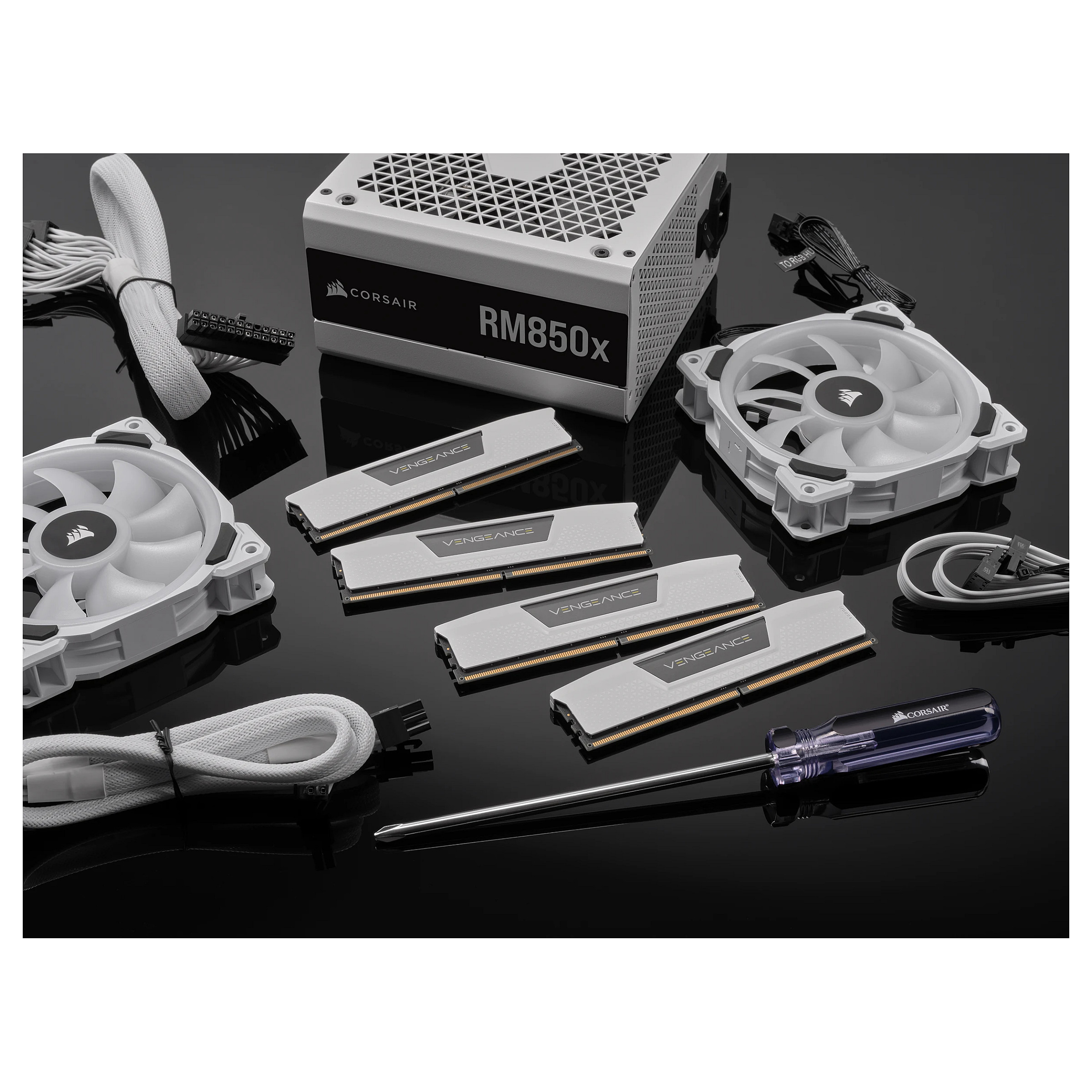 RAM CORSAIR Vengeance - 32 GB (2x 16 GB Kit, DDR5 6000, DIMM, CL30)-8