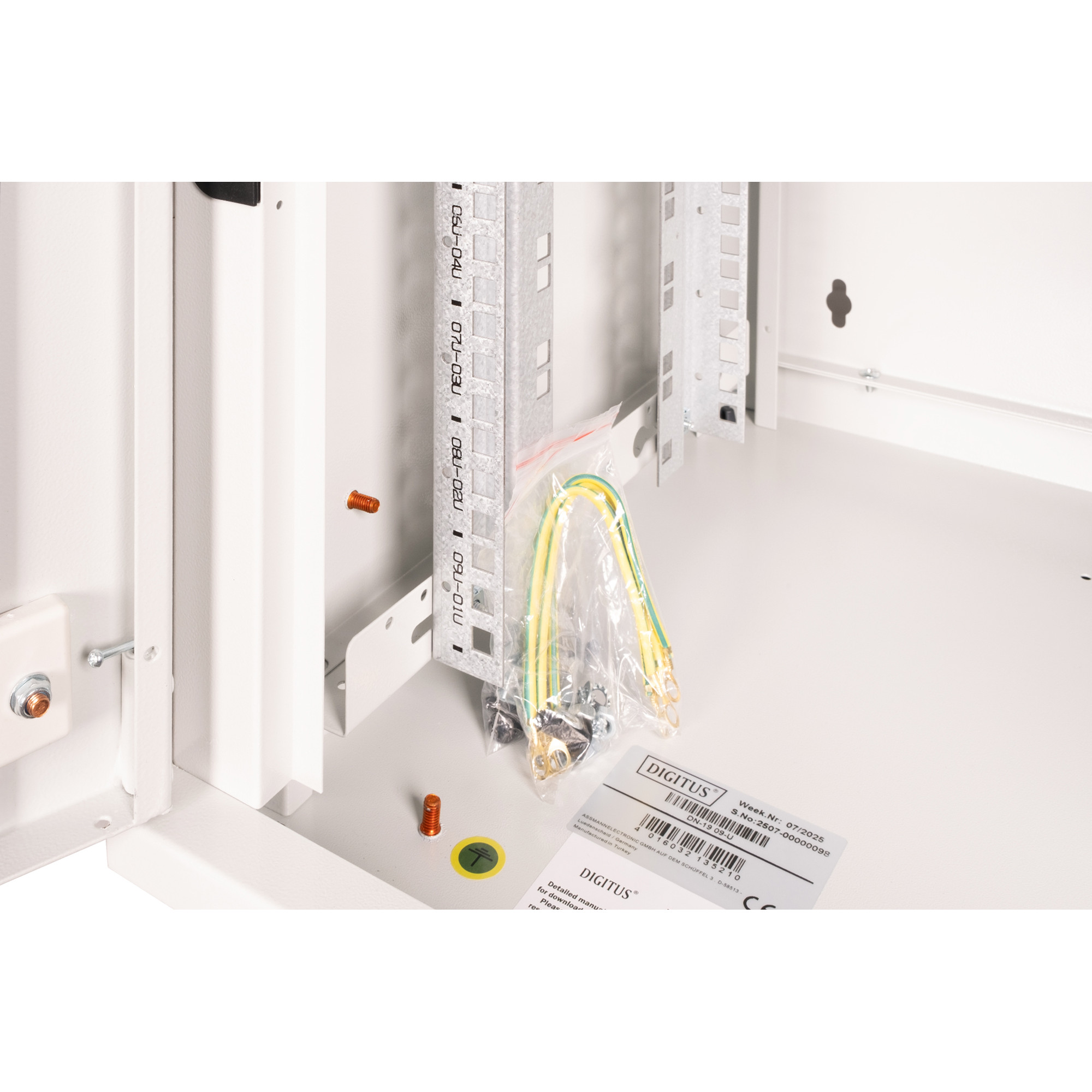 Ormar DIGITUS SoHoline DN-19 09-U (9U)-6