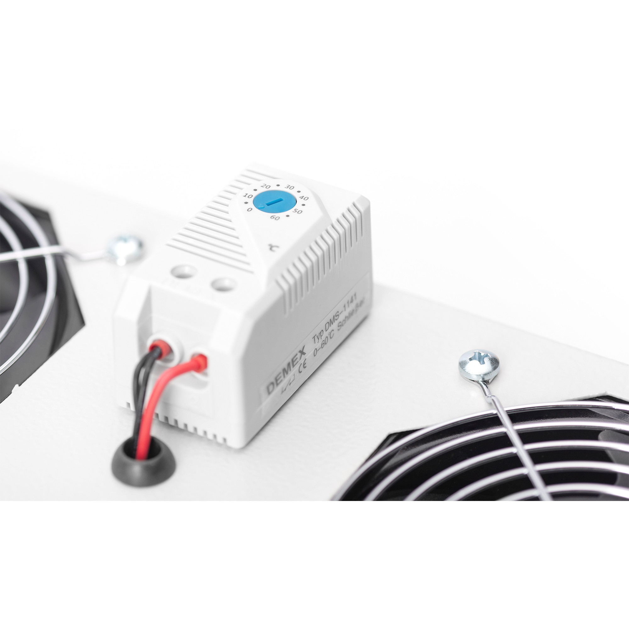 Poklopac s ventilatorima za kučište DIGITUS DN-19 FAN-2-WM-T-4