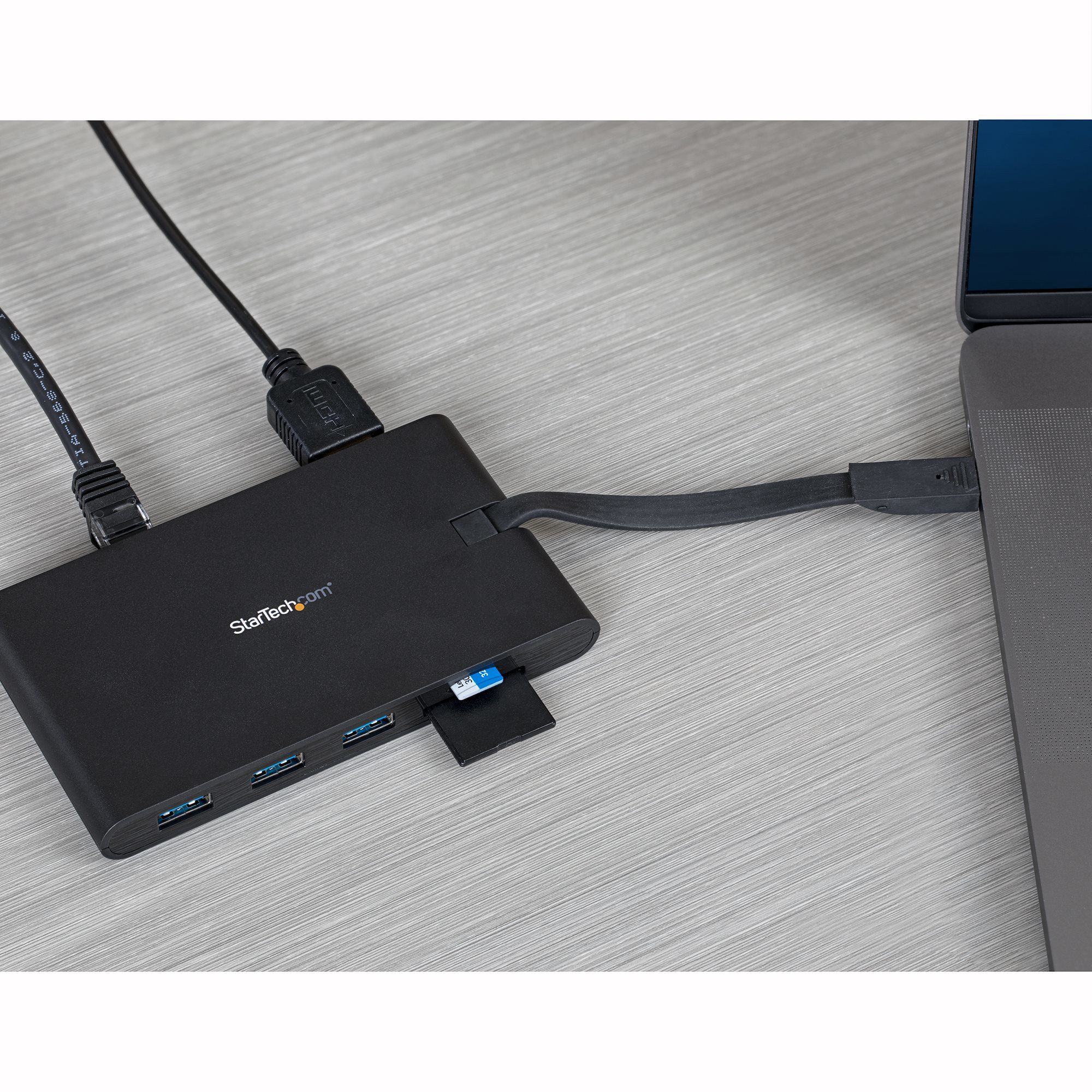 Startech DKT30CHVSCPD USB-C 8-u-1 višenamjenski adapter (HDMI/VGA/LAN/USB)-15