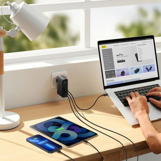 Adapter BASEUS GaN5 Pro Fast Charger 140W, 2x USB-C, 1x USB-A, Kabel C-C Black, CCGP100201-5