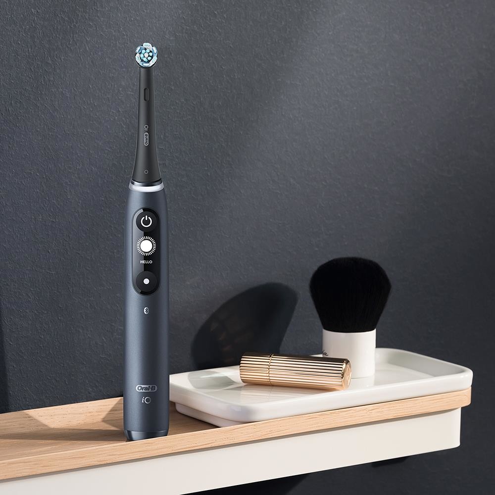 Četkica za zube ORAL-B iO7 crna ONYX-9