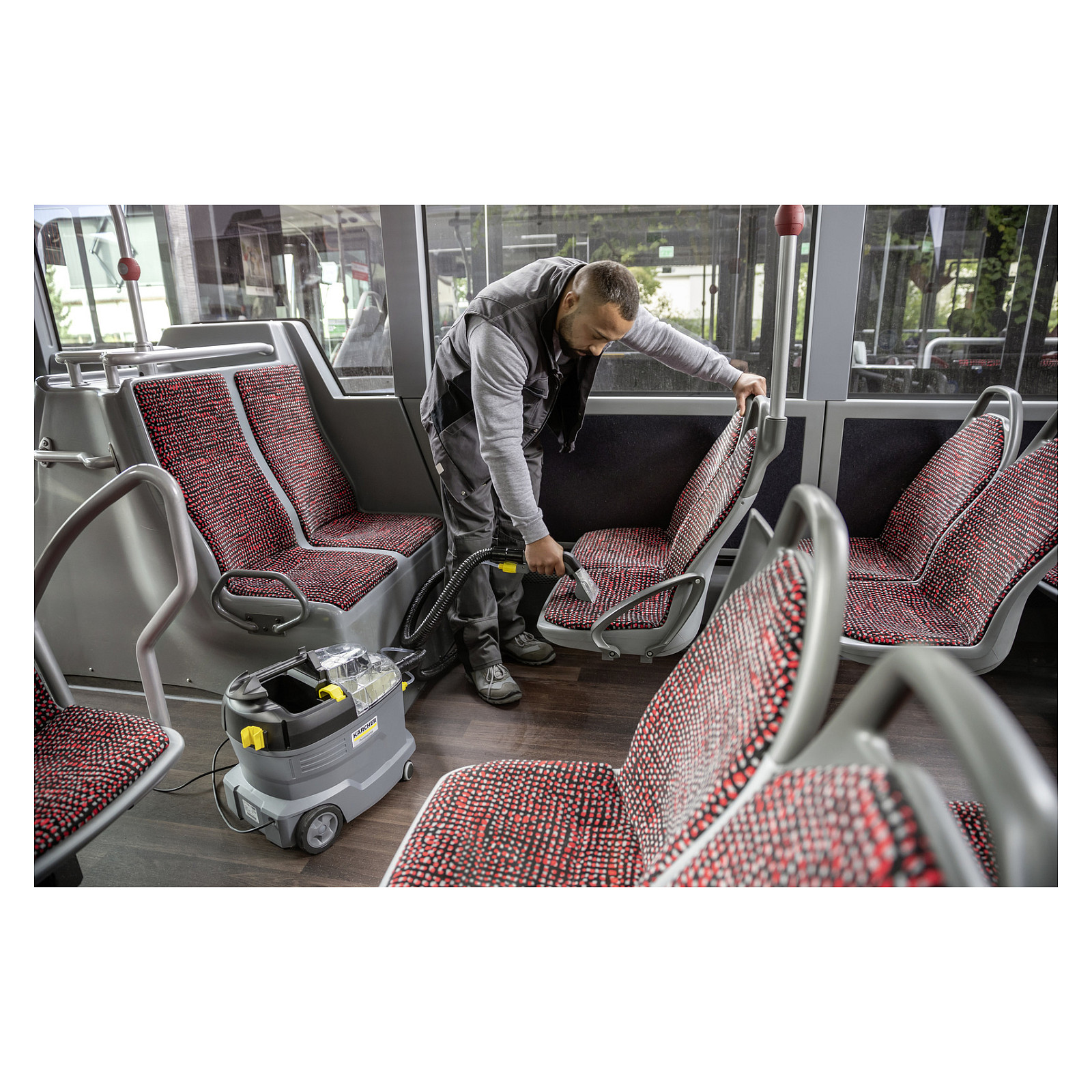 Čistač tepiha KARCHER Puzzi 8/1 (bubanj, mokro, 1200 W, bez vrećice)-3
