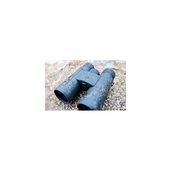 Dvogled NIKON PROSTAFF P3 8X42 BAA932YA-2