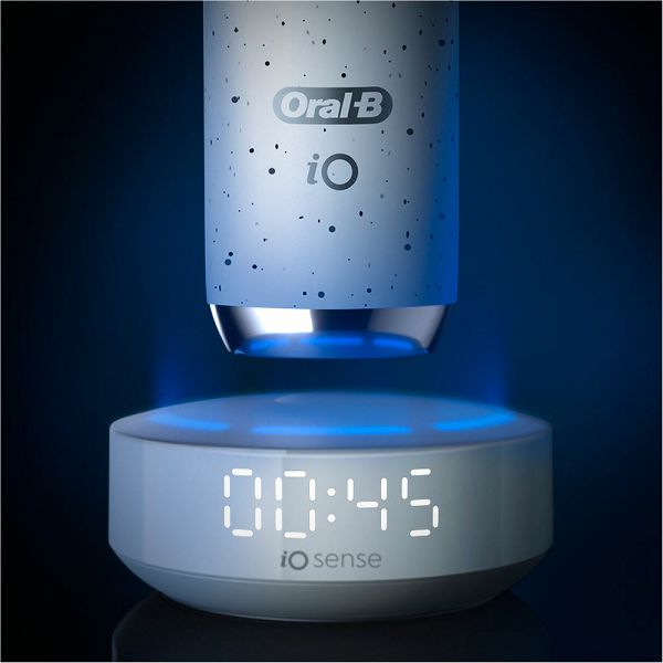 Električna četkica ORAL-B iO10 Stardust White-5