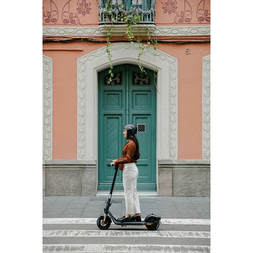 Električni romobil SEGWAY KickScooter F2 E-1