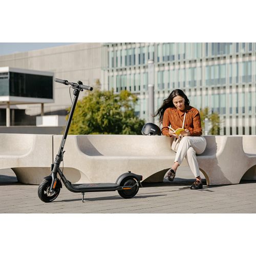 Električni romobil SEGWAY KickScooter F2 E-2