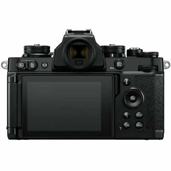 Fotoaparat NIKON Z fc + Z DX 18-140mm f/3.5-6.3 VR crna-1