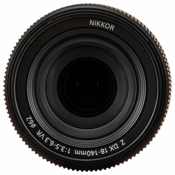 Fotoaparat NIKON Z fc + Z DX 18-140mm f/3.5-6.3 VR crna-6