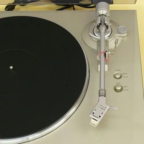 Gramofon DENON DP-300F silver-1