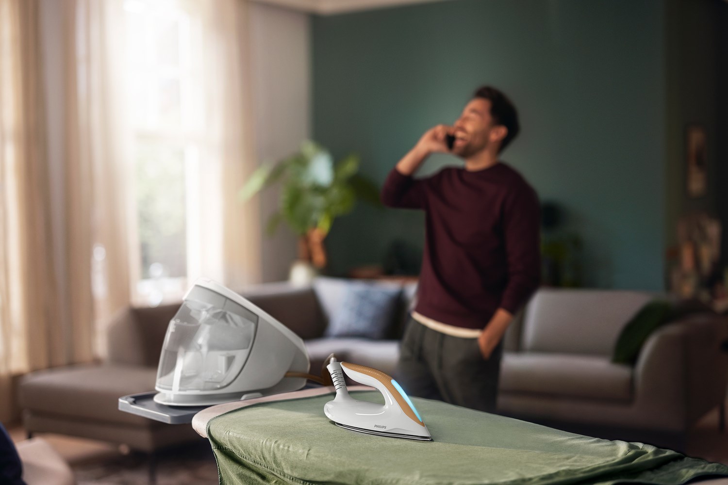 Parna postaja PHILIPS PerfectCare 7000 PSG7040/10 (2100W, 120g/min, 1,8L, SteamGlide Elite stopalo)-14