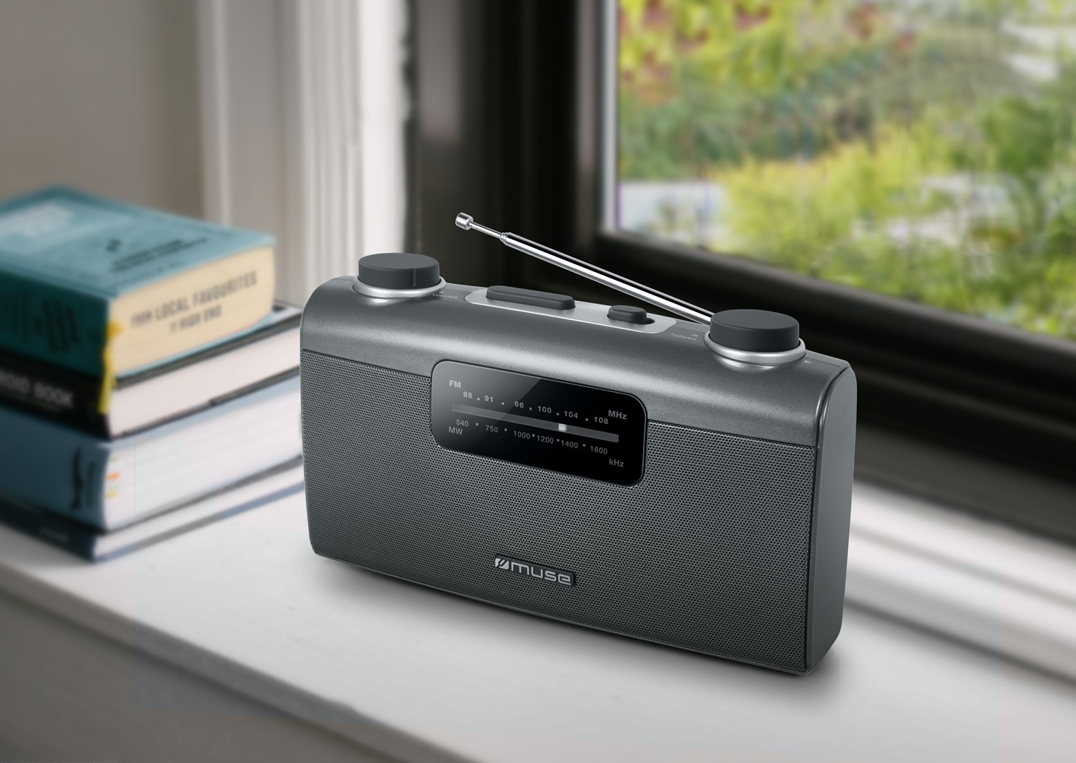 Prijenosni radio MUSE M-058R-2