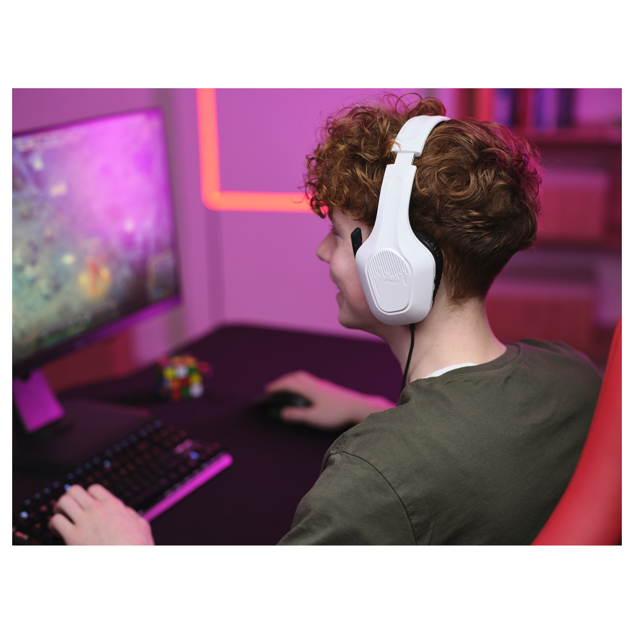 Slušalice TRUST GXT 415W Zirox, Gaming, PC, Console bijele-15
