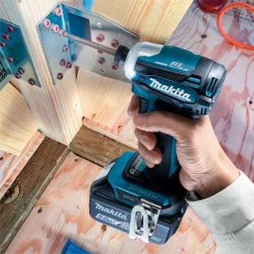 Udaraljka za vijke MAKITA DTD172RTJ (18V, 2x5Ah)-1