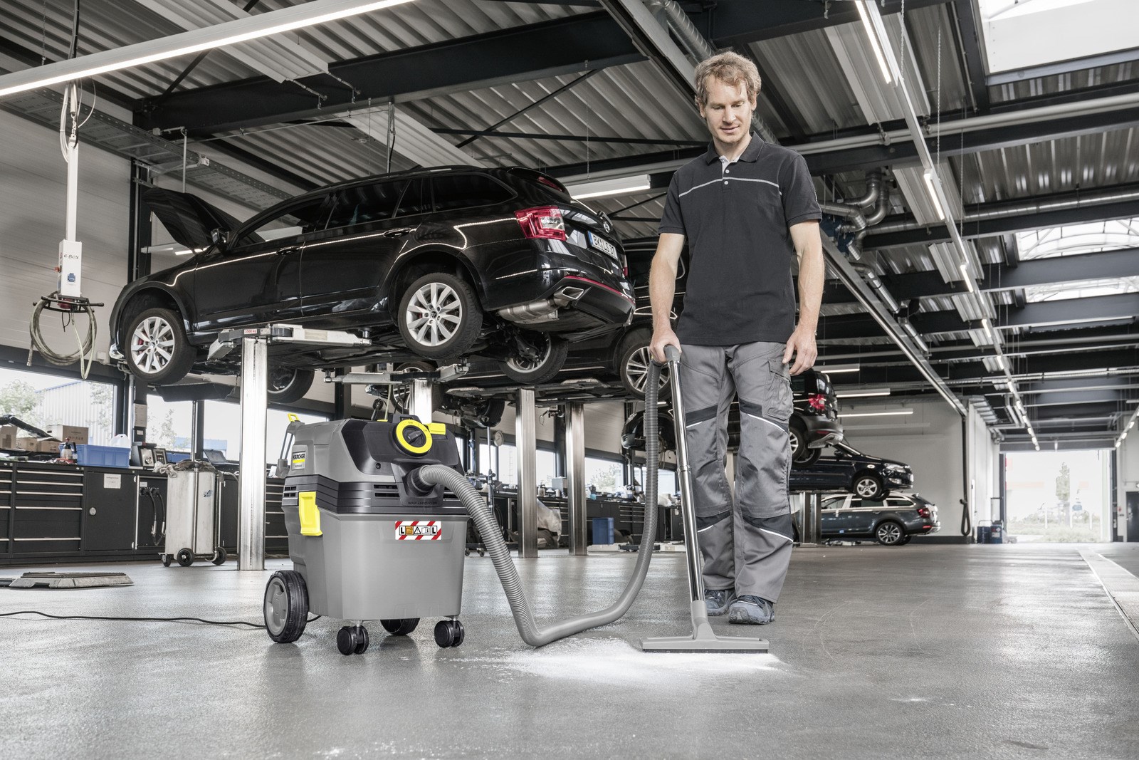 Kärcher NT 30/1 Ap L 30 L Drum vacuum Dry&wet 1380 W Bagless-1