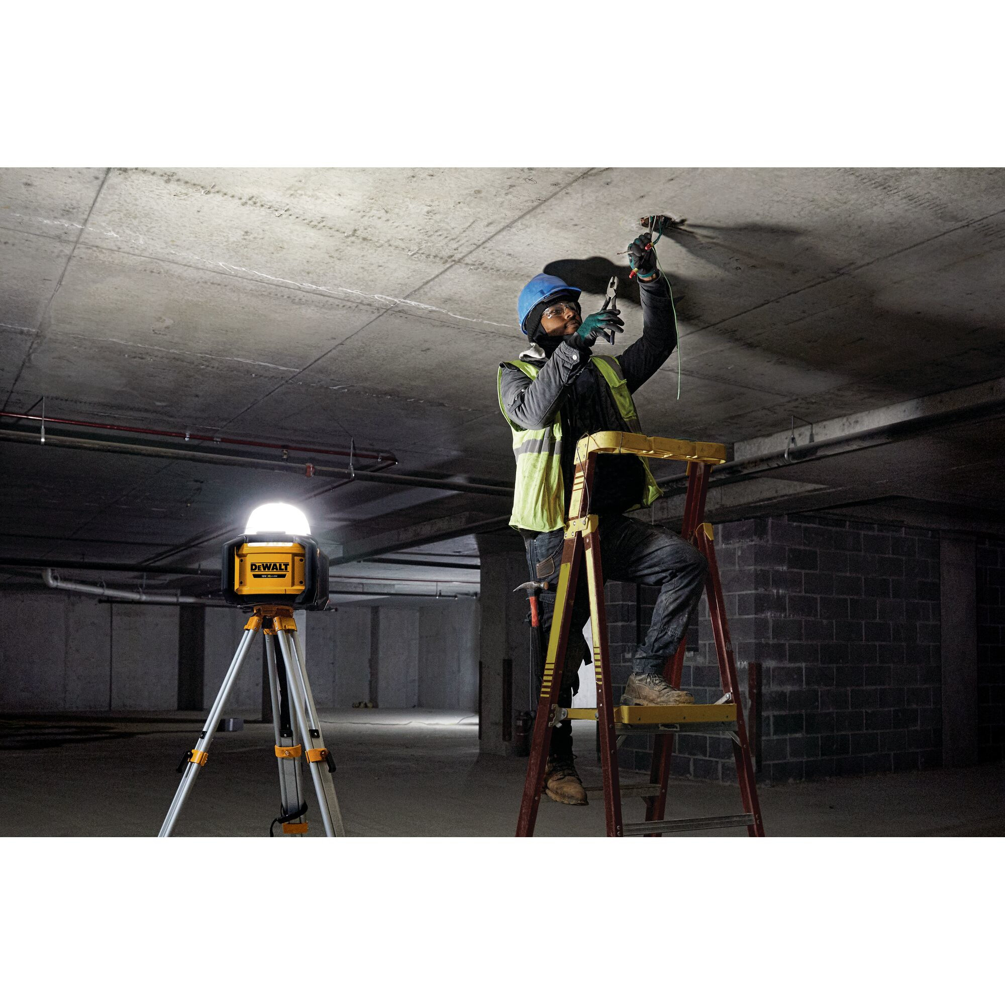 Reflektor DEWALT 5035048706169-5