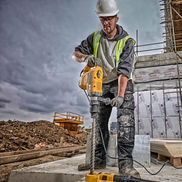 Rotacijski čekić DEWALT SDS-Max 1600W, 48 mm, 9.5 kg, 13.3J (EPTA)-2