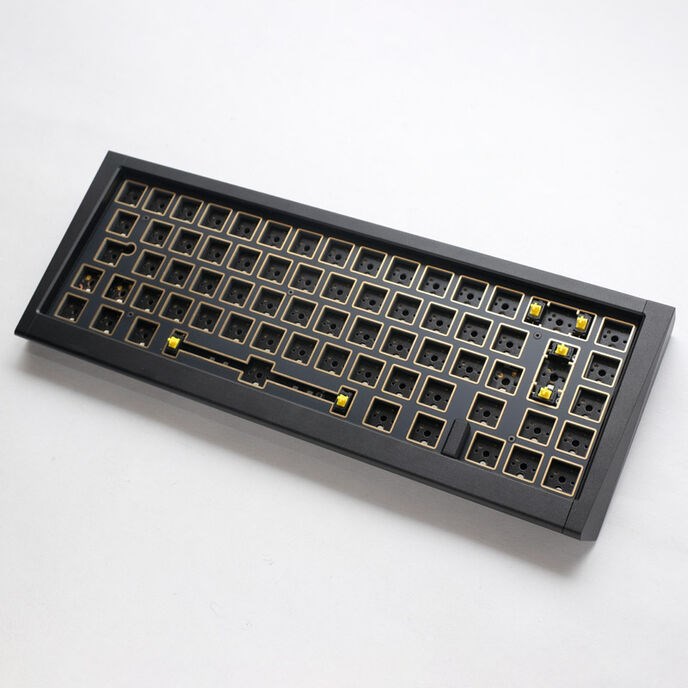 Gaming tipkovnica DUCKY Outlaw 65, Barebone - crna (ISO)-1