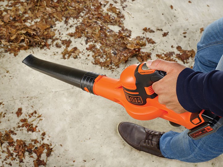 Black & Decker GWC1820PC cordless leaf blower 209 km/h Black,Orange-2