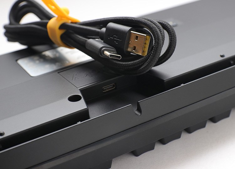 Gaming tipkovnica DUCKY Origin (Cherry MX Speed Silver, USB Type-C, QWERTZ, 108 tipki, crna) - Njemački layout-6