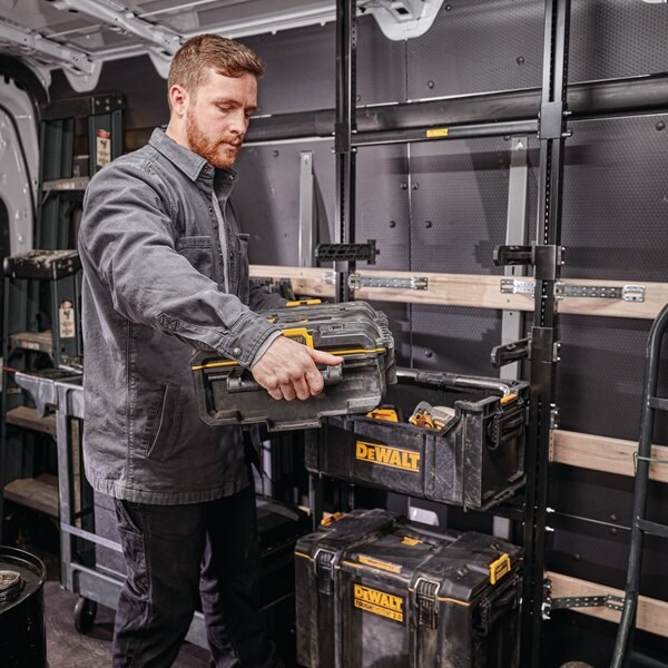 Kutija za alat DEWALT TOUGHSYSTEM 2.0 DS400 (DWST83342-1)-1