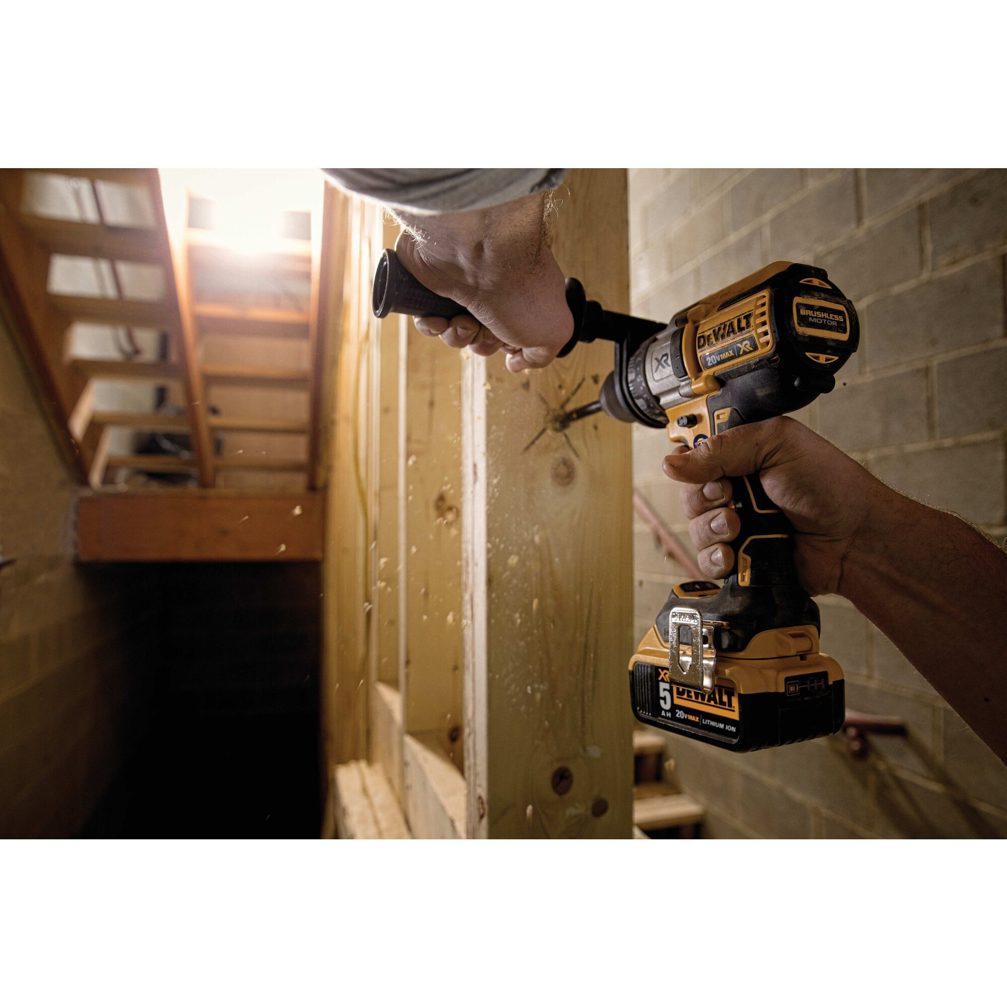 Bušilica DEWALT DCD991P2 (Crna, Siva, Žuta, 2000 RPM)-6