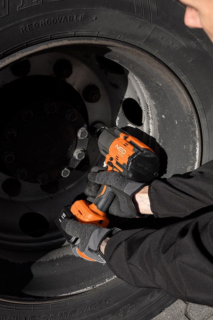Impact wrench 1100Nm Battery Energy+ 18V-5