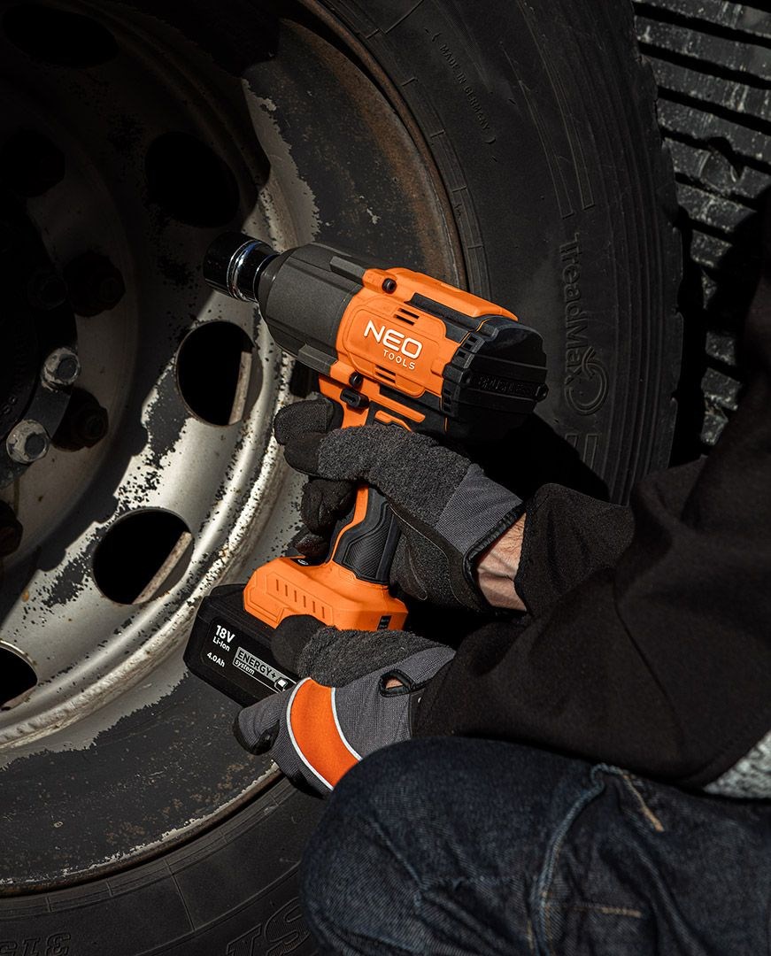 Impact wrench 1100Nm Battery Energy+ 18V-4