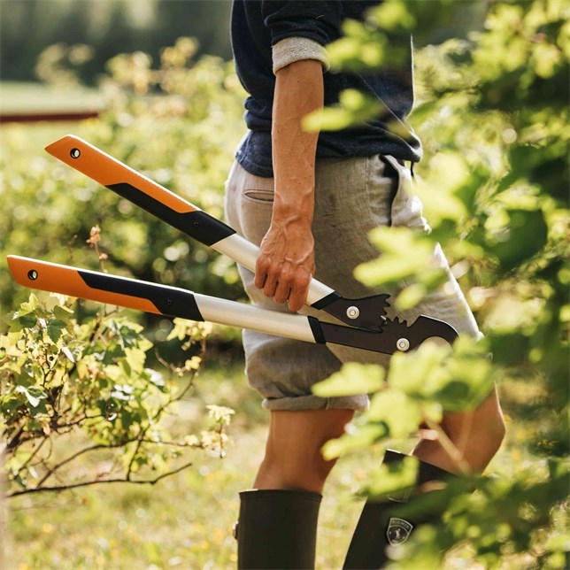 Bypass škare za grane FISKARS LX92-1