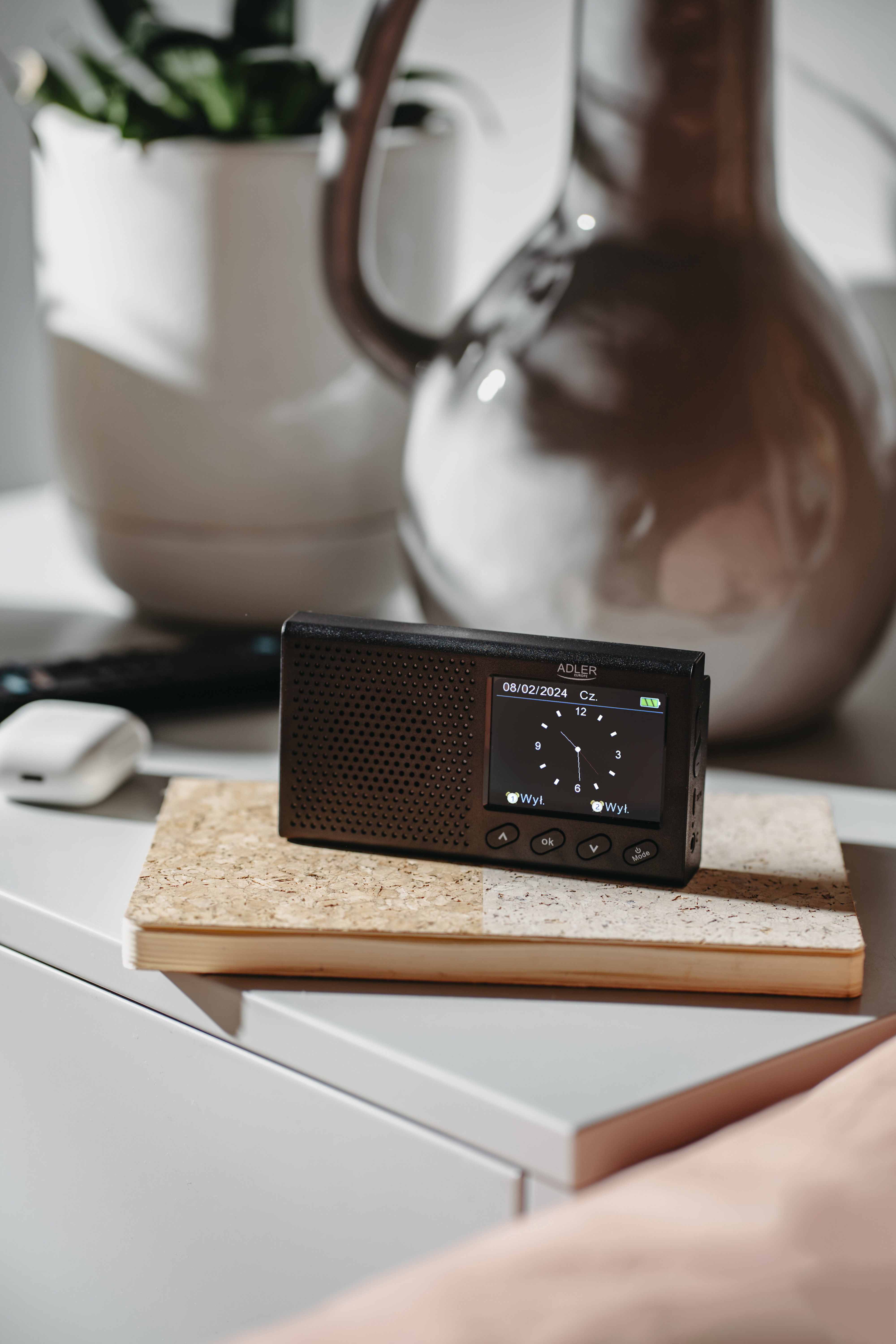 Prijenosni radio ADLER AD 1198 (FM, funkcija alarma) crni-6