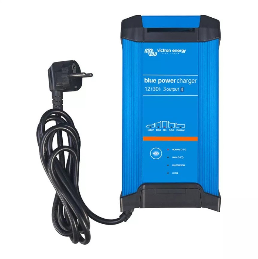 Punjač baterija VICTRON ENERGY Blue Smart IP22 (12 V, 30 A, 3 izlaza)-0
