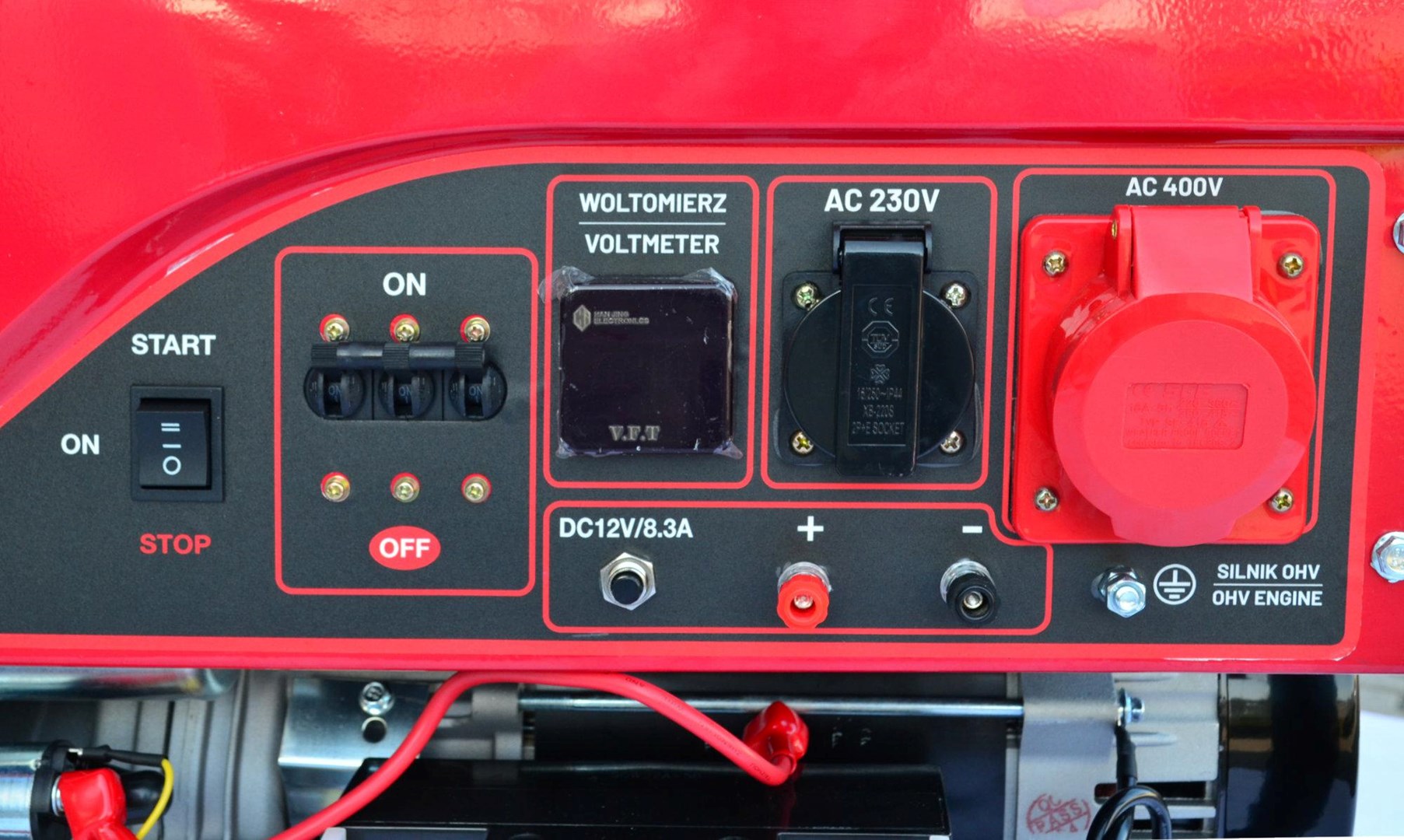 Benzinski generator AWTOOLS 5,0kW 230/400V BLACK LINE (crna boja)-3