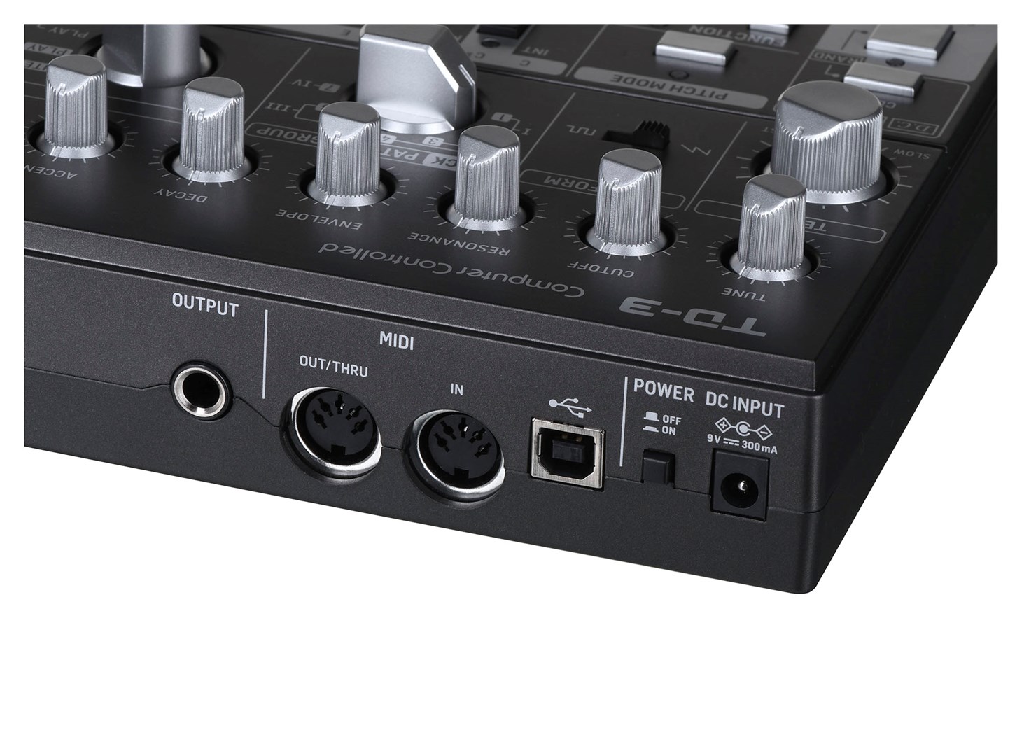 Analogni sintesajzer BEHRINGER TD-3-BK (crni, MIDI in/out, DC ulaz, USB)-11