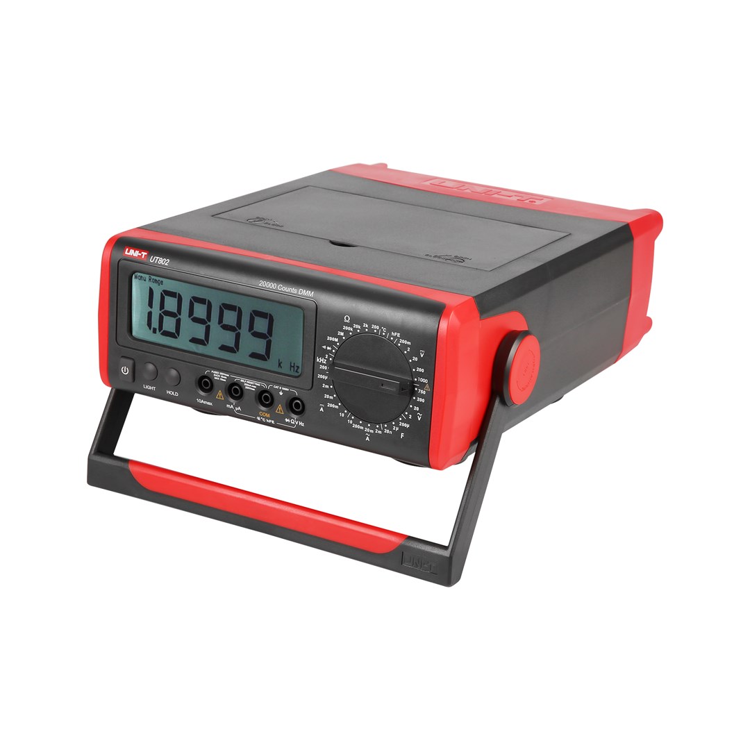 Stolni digitalni multimetar UNI-T UT802-0
