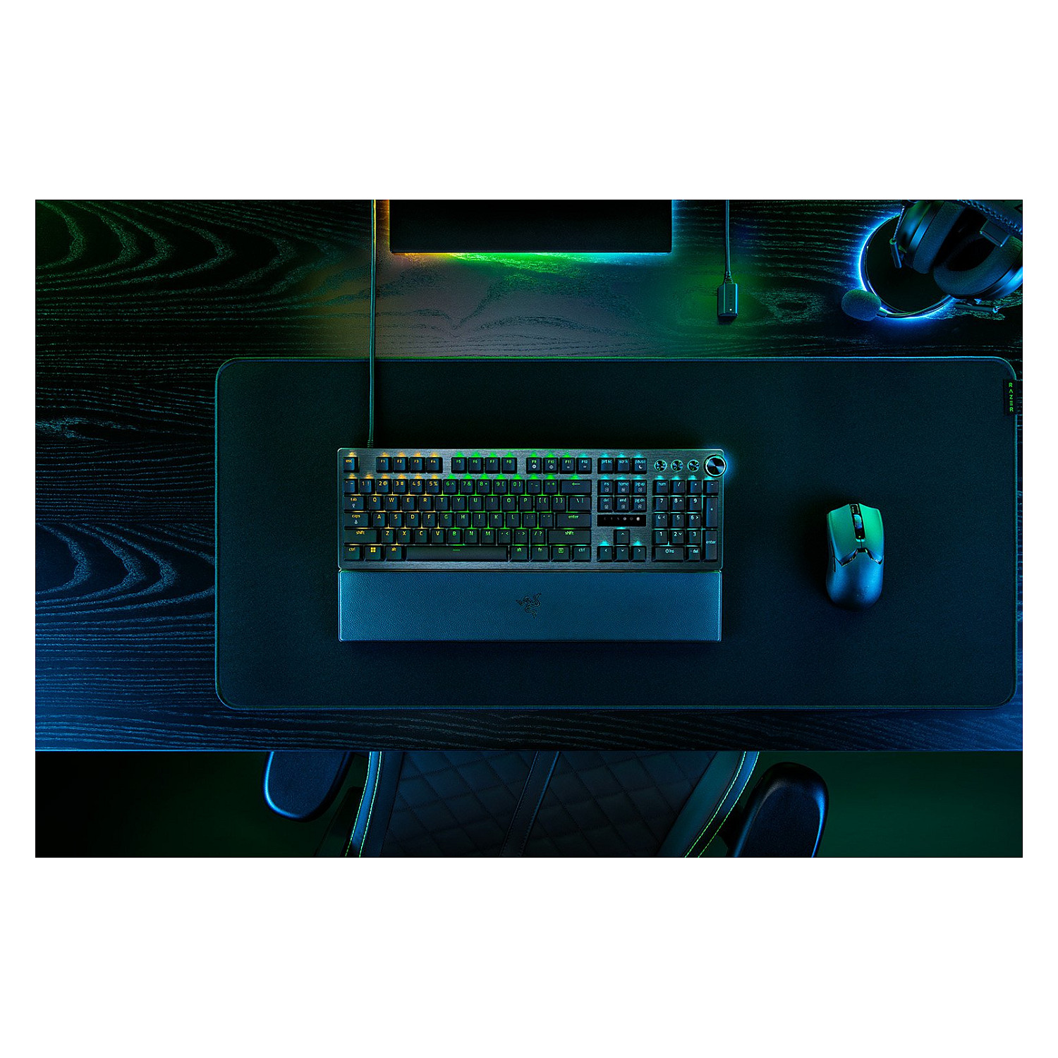 Tipkovnica RAZER Huntsman V3 Pro - Analog Optical Switches, E-Sports Gaming Keyboard (njemačka tipkovnica, RGB LED, USB Type-C, PBT, 1000 Hz) – internacionalna non HR tipkovnica-4
