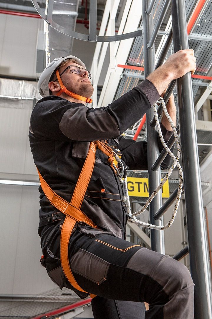 Belay kit with shock absorber-0