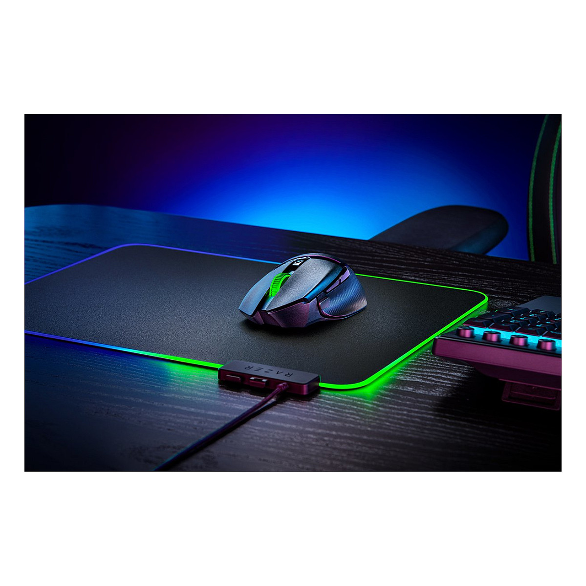 Miš RAZER Basilisk V3 X HyperSpeed powerd (ergonomski, 18000 DPI, Bluetooth, 7 tipki, crna boja)-7