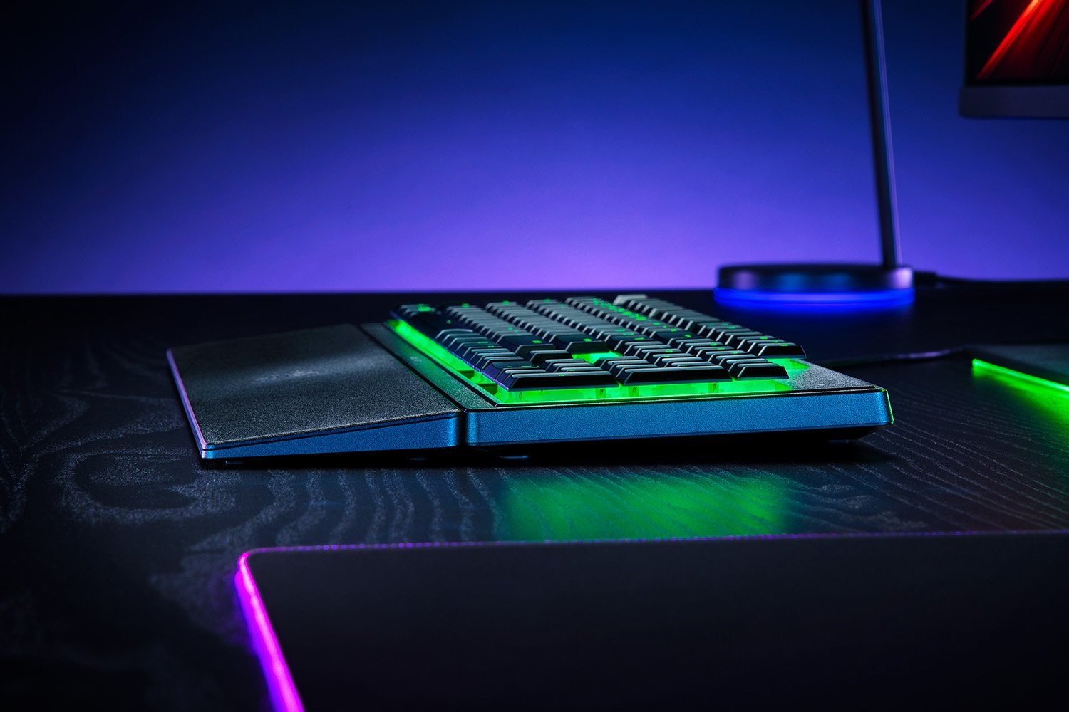 Tipkovnica RAZER Ornata V3 X RGB LED svjetlo, US, žičana, crna, tiha membrana, numerička tipkovnica – internacionalna non HR tipkovnica-3