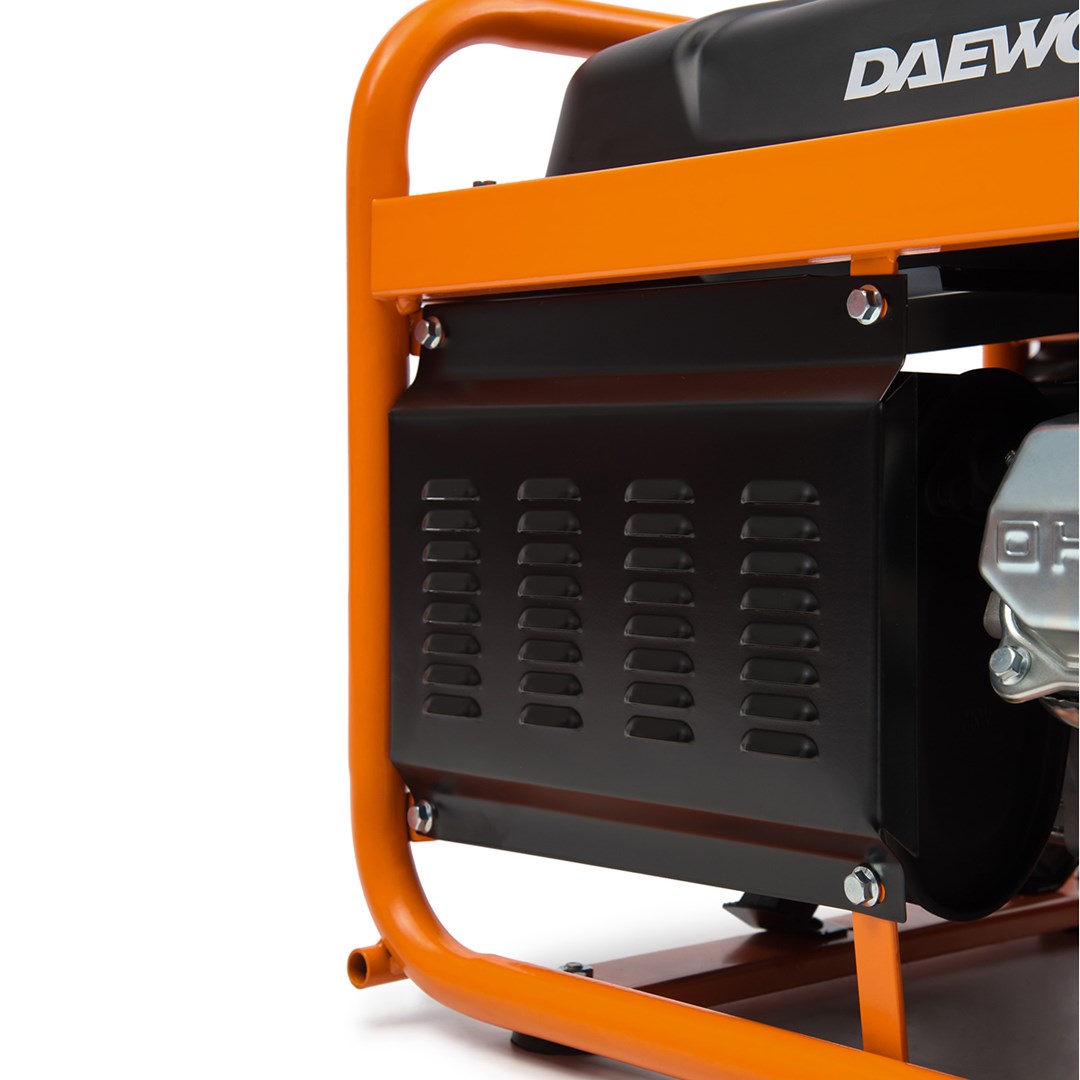 PETROL GENERATOR 3.2KW 230V/GDA 3500E DAEWOO-4
